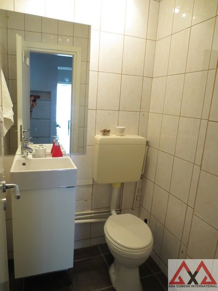 Tineretului, Vacaresti, Parcul Lumea Copiilor, 2 bai