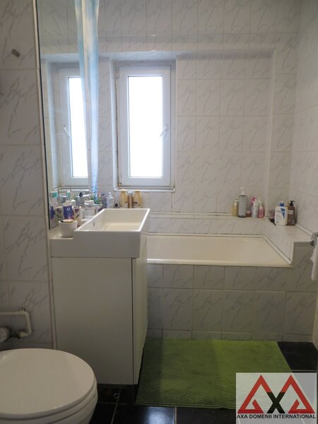 Tineretului, Vacaresti, Parcul Lumea Copiilor, 2 bai